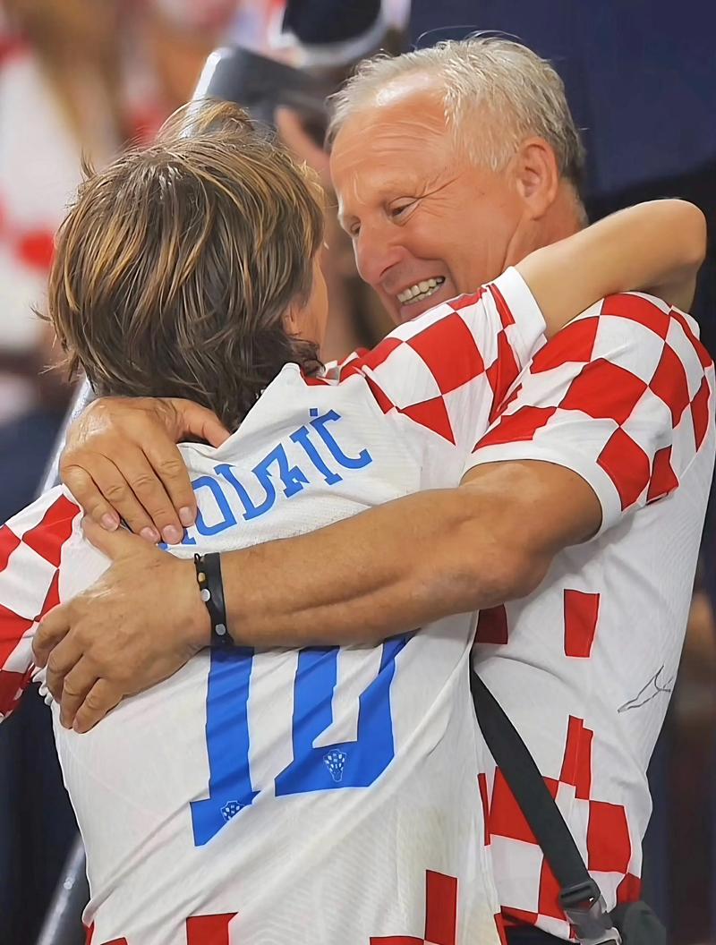 努诺-戈麦斯：我想C罗在世界杯上的出场时间主要取决于其意愿