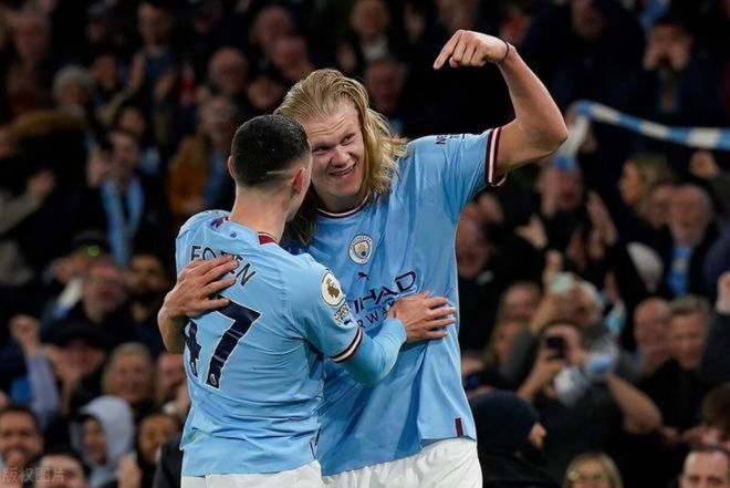 球星又一次成为夜空中最亮的星