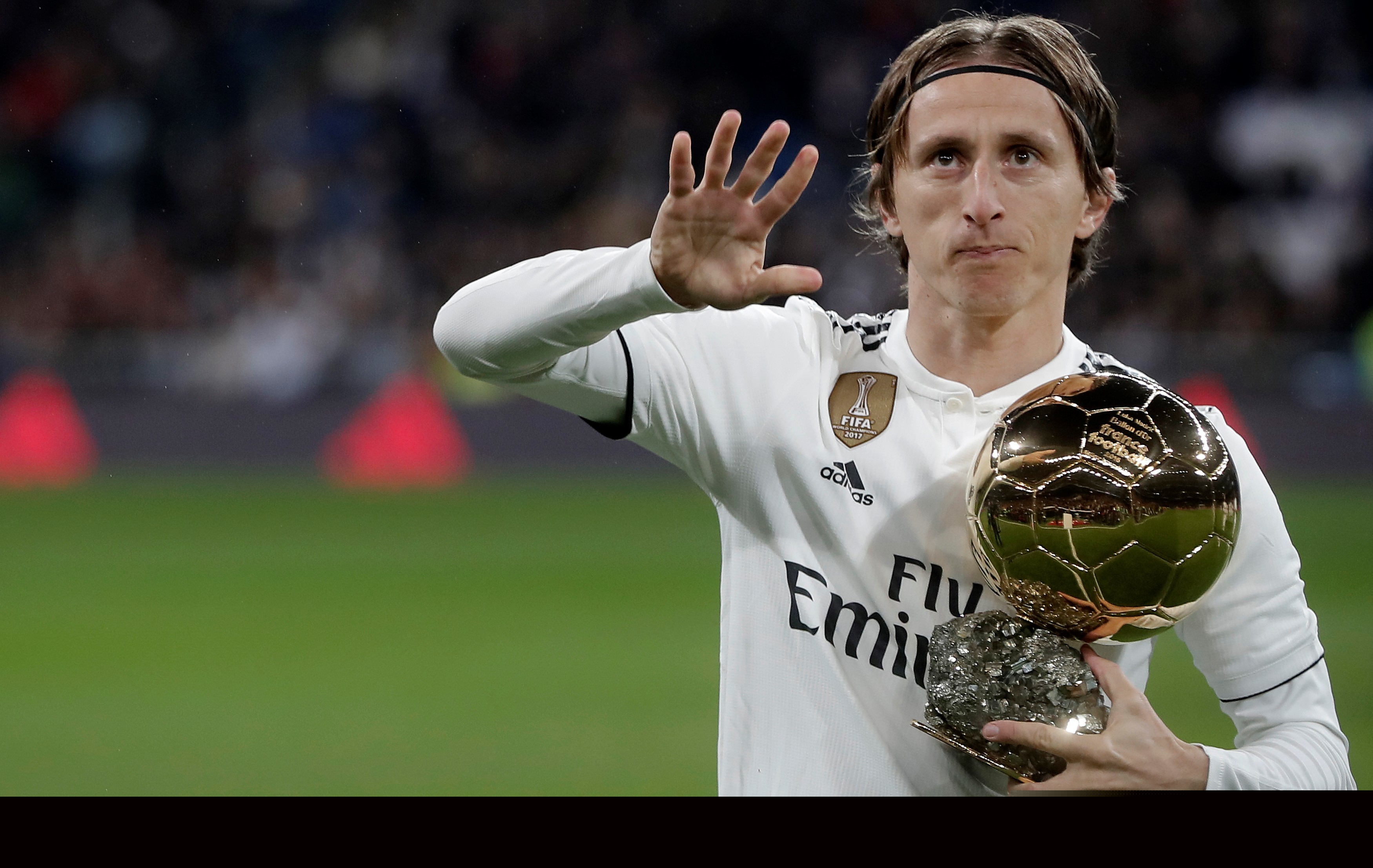 爆冷！广东狂输山西14分，进攻拉胯失误多，奎因首秀拉胯